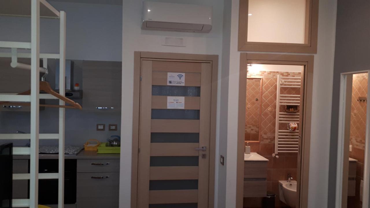 Alta Quota Relax On The Sea Bed & Breakfast Salerno Ngoại thất bức ảnh