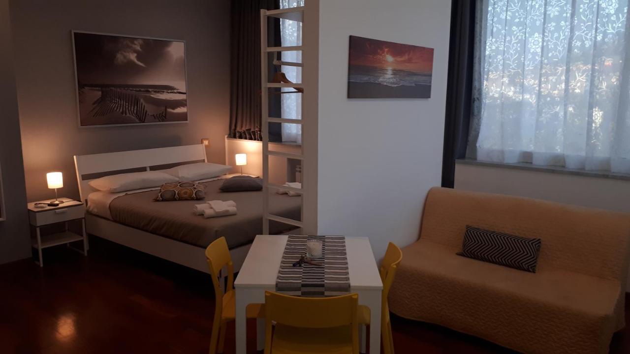 Alta Quota Relax On The Sea Bed & Breakfast Salerno Ngoại thất bức ảnh