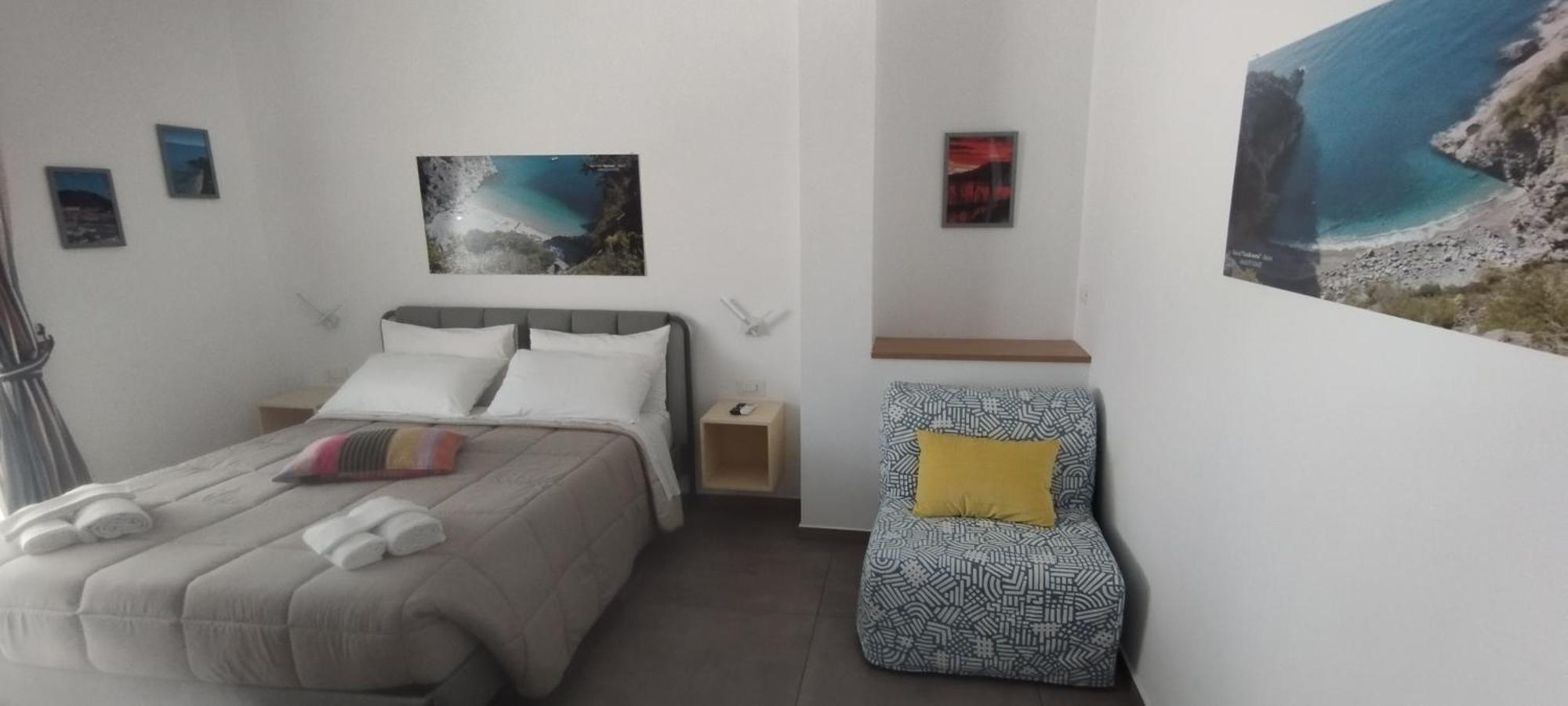 Alta Quota Relax On The Sea Bed & Breakfast Salerno Ngoại thất bức ảnh