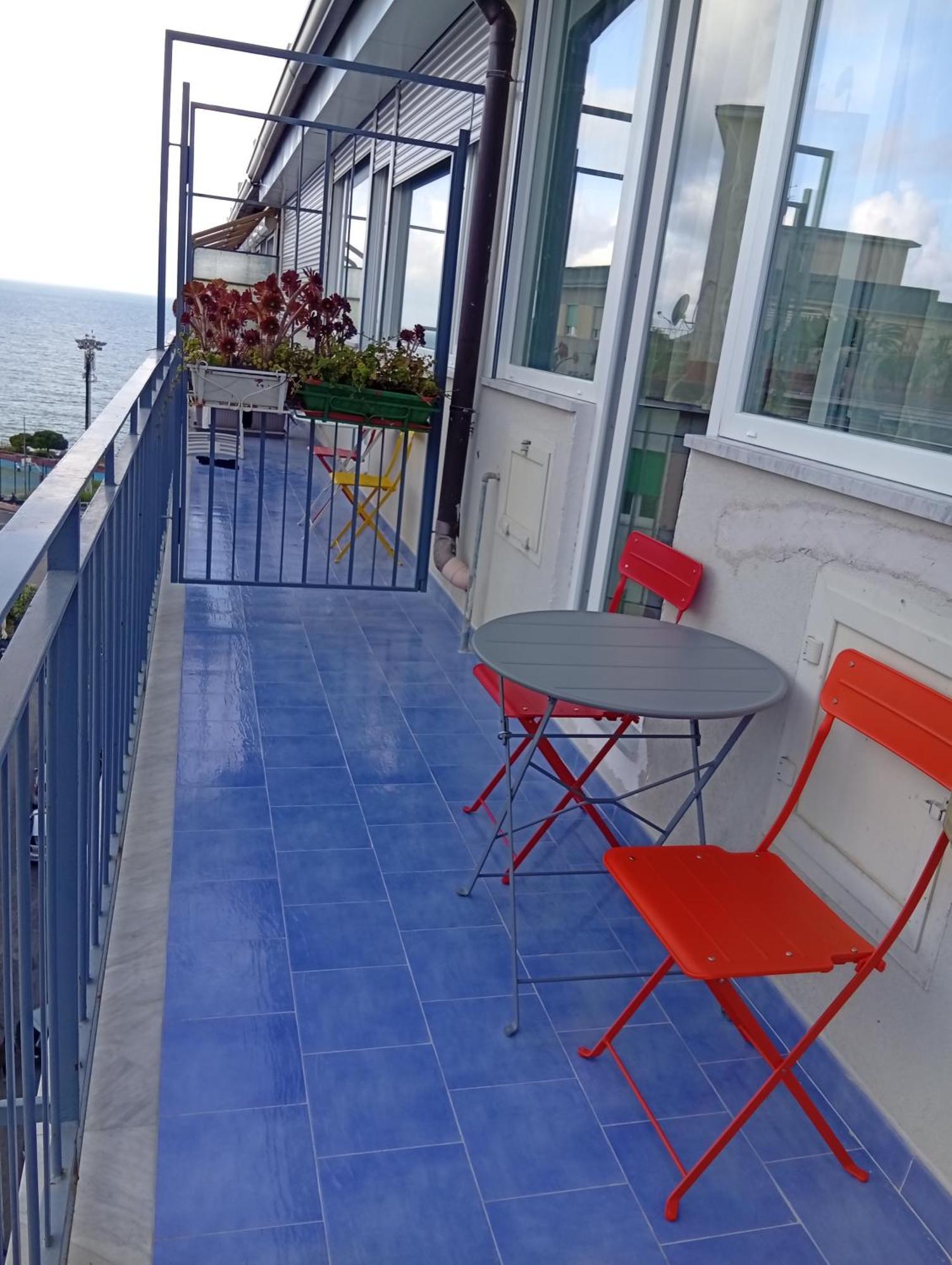 Alta Quota Relax On The Sea Bed & Breakfast Salerno Ngoại thất bức ảnh